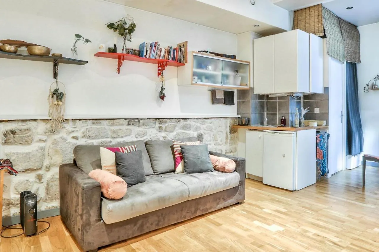 Apartment Very Well Located In Le Marais Parigi Francia